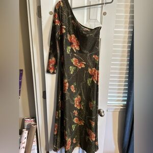 Traffic People One Shoulder Floral Dress in Black and Orange